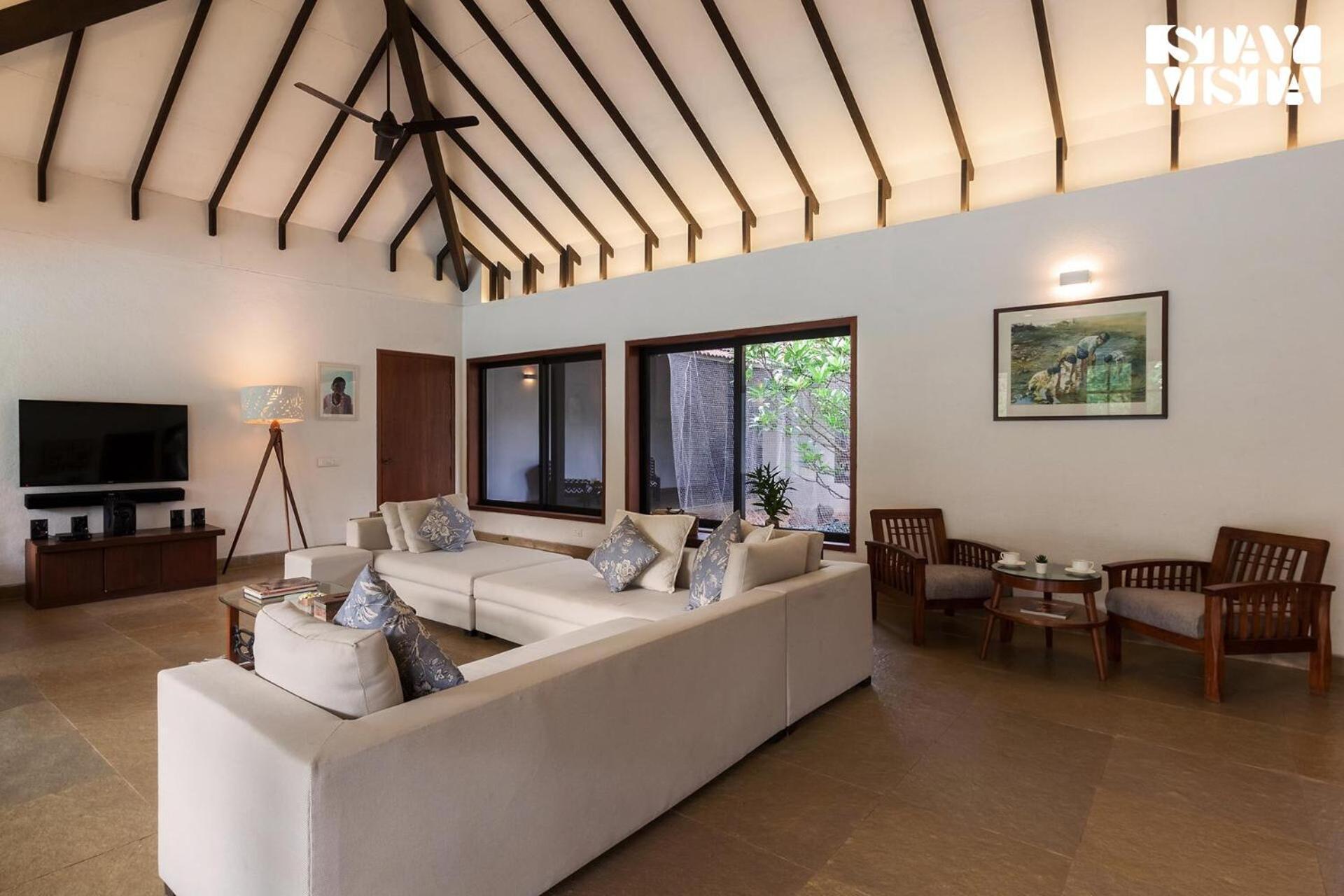 Wander Beyond By Stayvista - Featuring A Bali-Themed Abode And A Refreshing Swimming Pool อลีบาก ภายนอก รูปภาพ